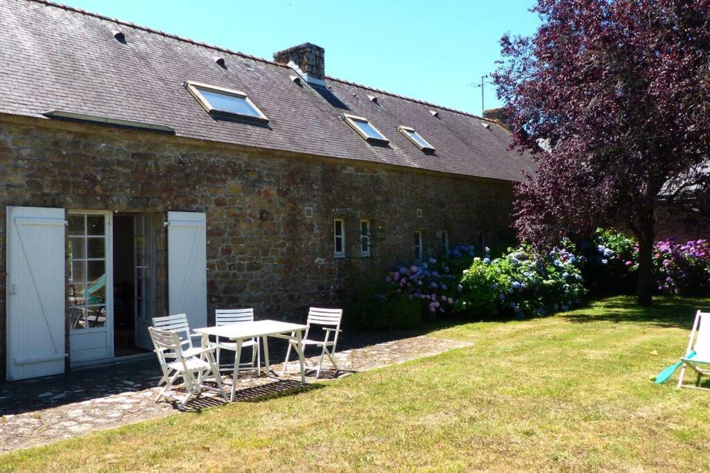 Crac'H, Grande Maison De Vacances Au Calme Crach Exterior photo
